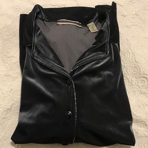 Amanda Smith long-sleeved button-down velvet gray stretch shirt, beading (2X)